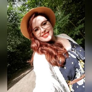 Meet your Posher, Rachel